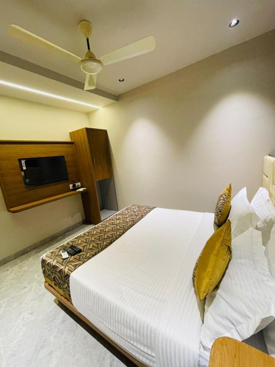 Hotel T2 International Mumbai Airport — Photos 2